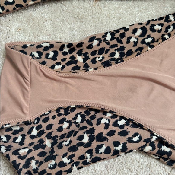 Aerie leopard bikini XXL - Picture 8 of 8